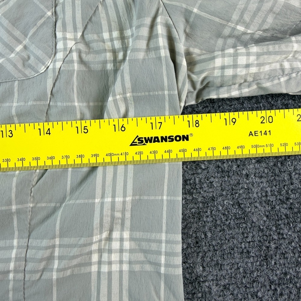 REI Co-op Hiking Shirt Womens Small Gray‎ Plaid Stretch Mesh Lined Snap Front - Picture 8 of 13